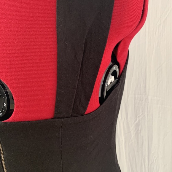 CUE little black dress Size 12 - Picture 8 of 9